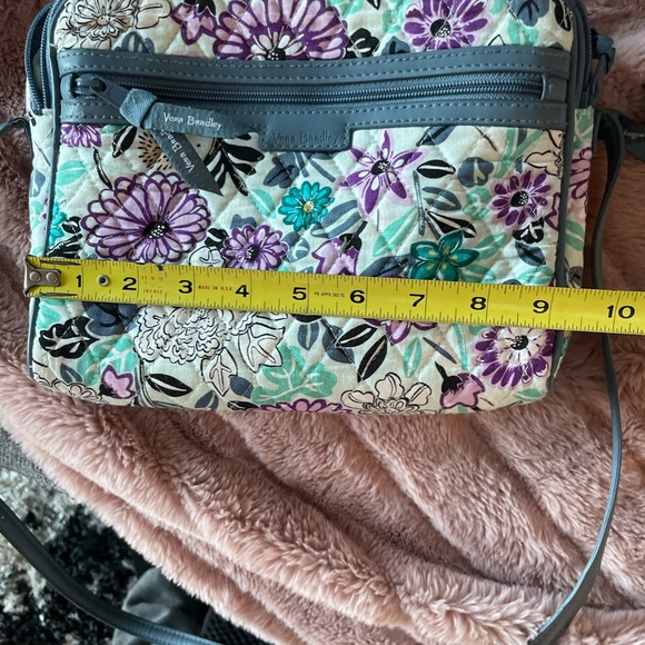 VERA BRADLEY SMALL CROSSBODY PURSE WITH MATCHING WALLET - Picture 9 of 14